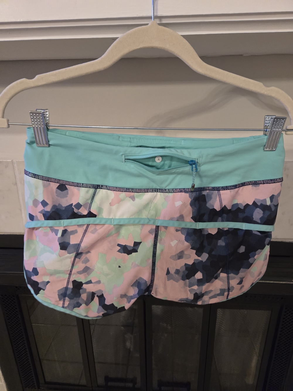 lululemon athletica Mint Waistband Pastel Camo Running Shorts - Picture 3 of 5